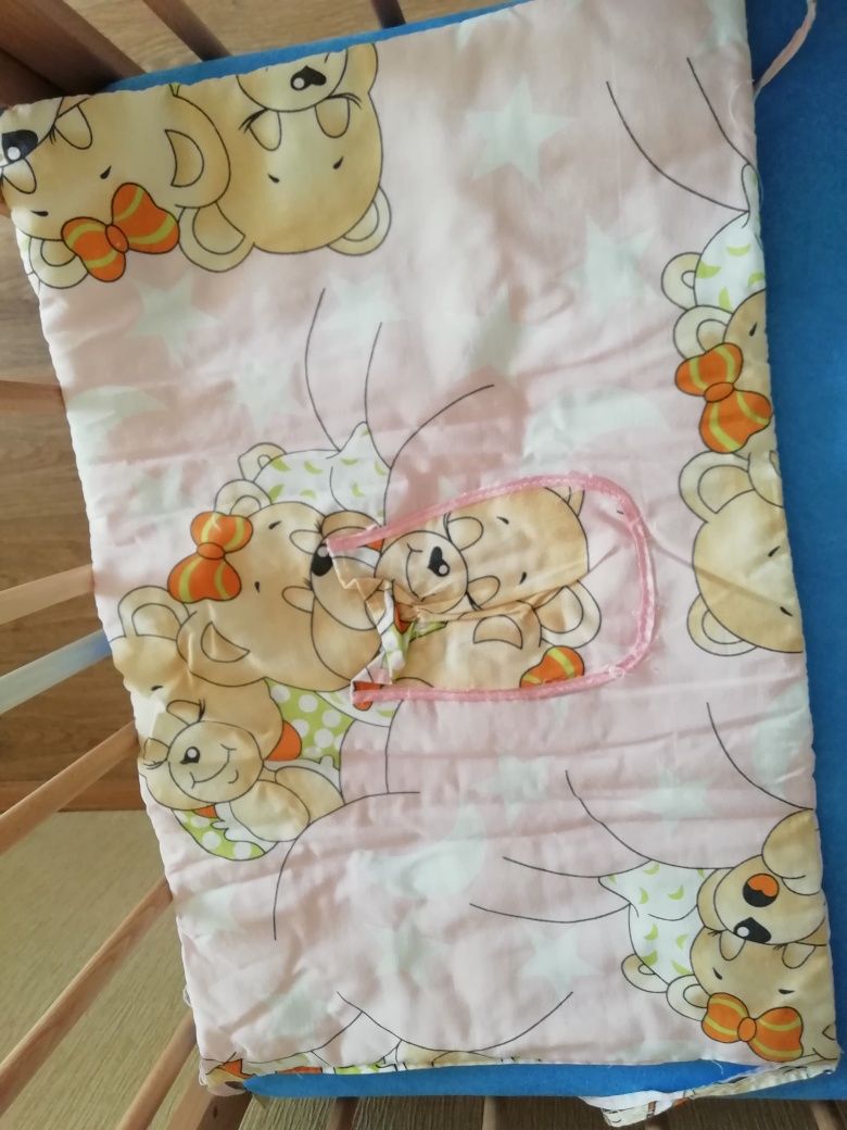 Защита мягкая для детской кроватки