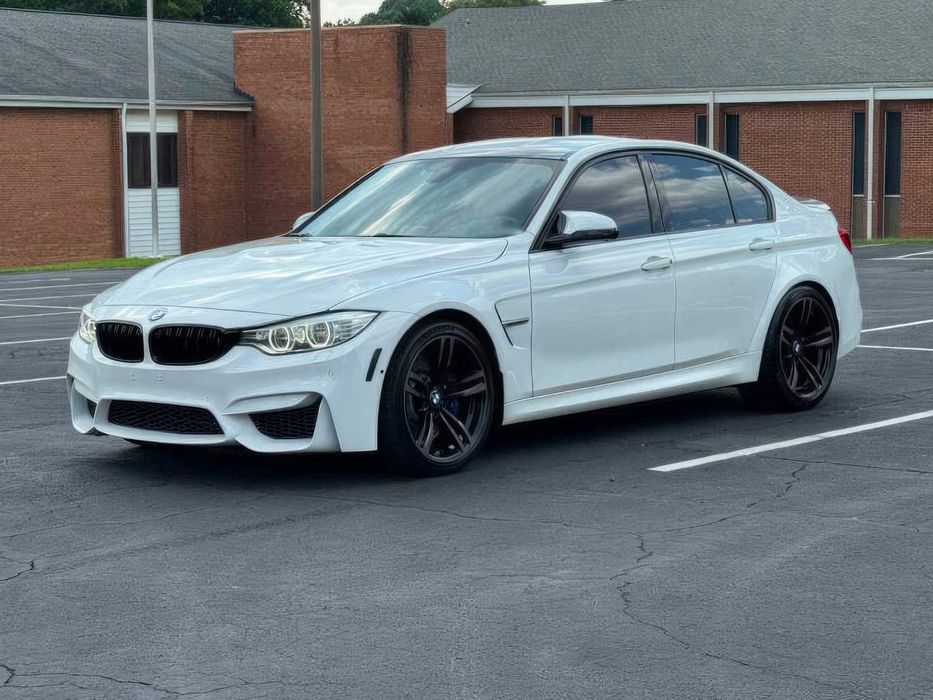 BMW M3      2017