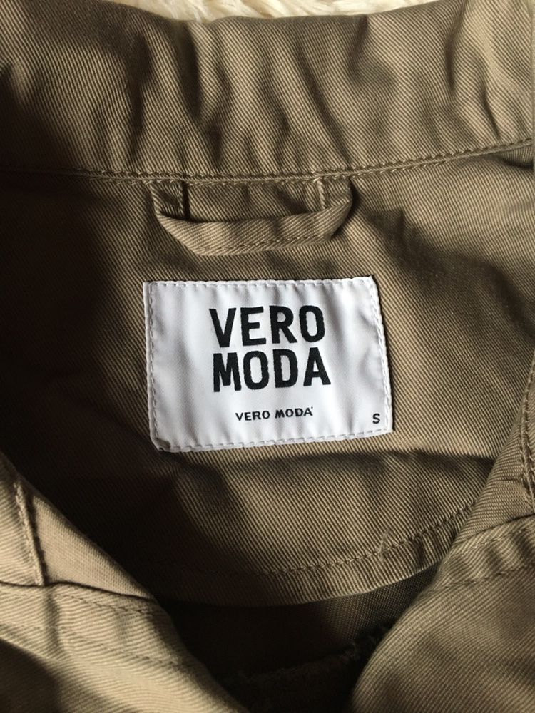 Vero Moda jasno Brązowy płaszcz/parka/kurtka na wiosnę/jesień