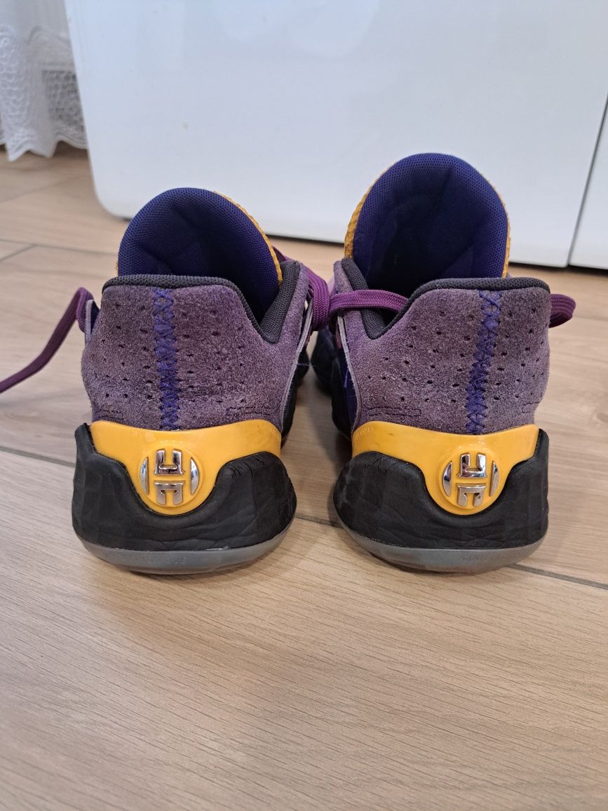 Buty do koszykowki Adidas Harden vol. 4 roz. 40