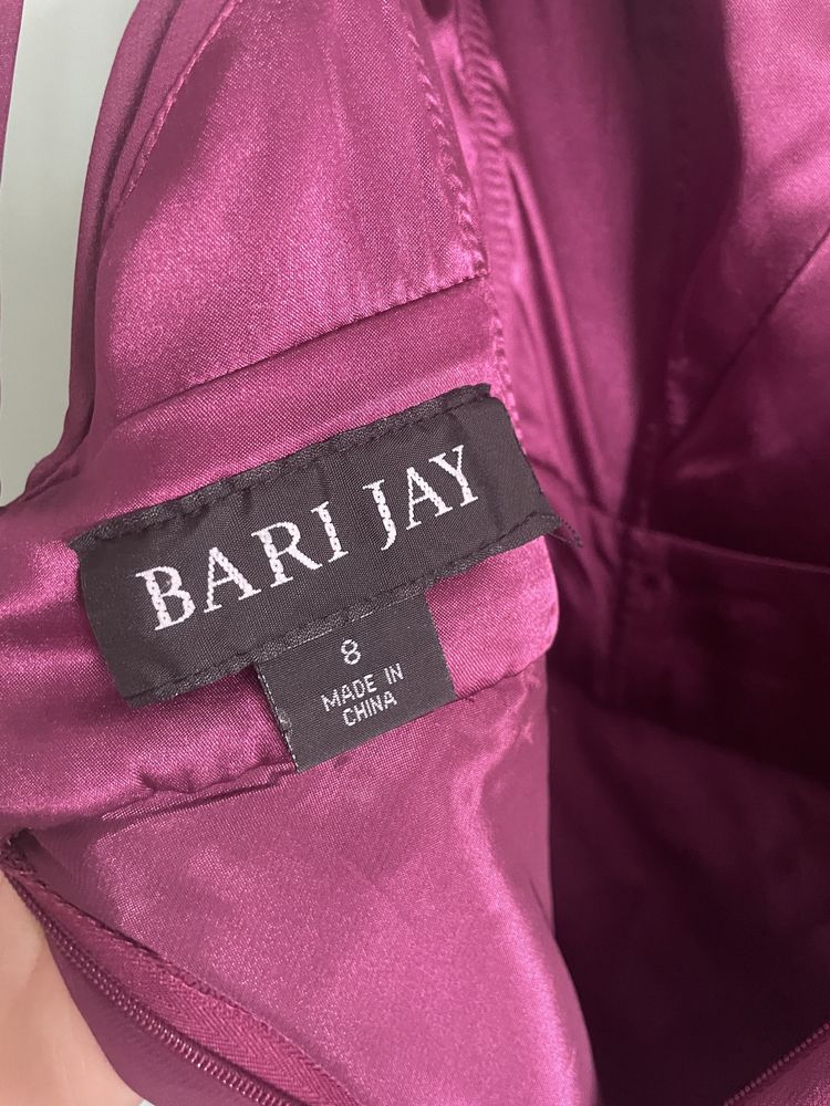 Bordowa długa sukienka Bari jay