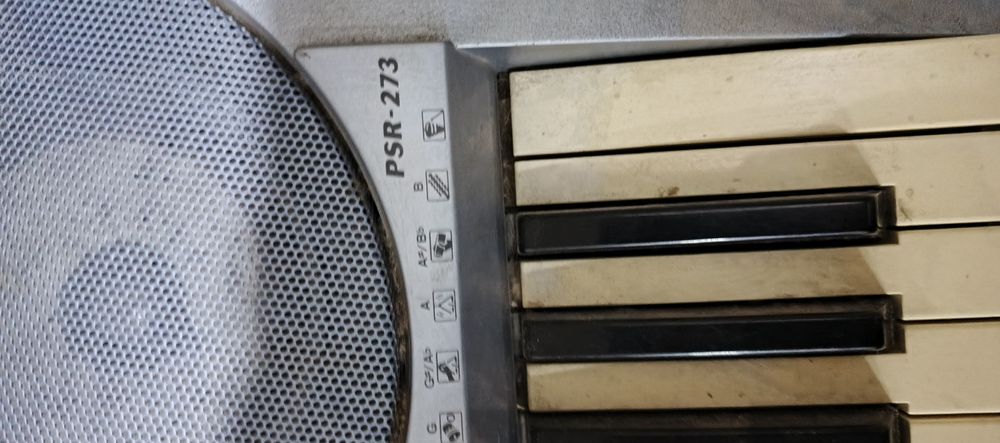 Синтезатор Ямаха