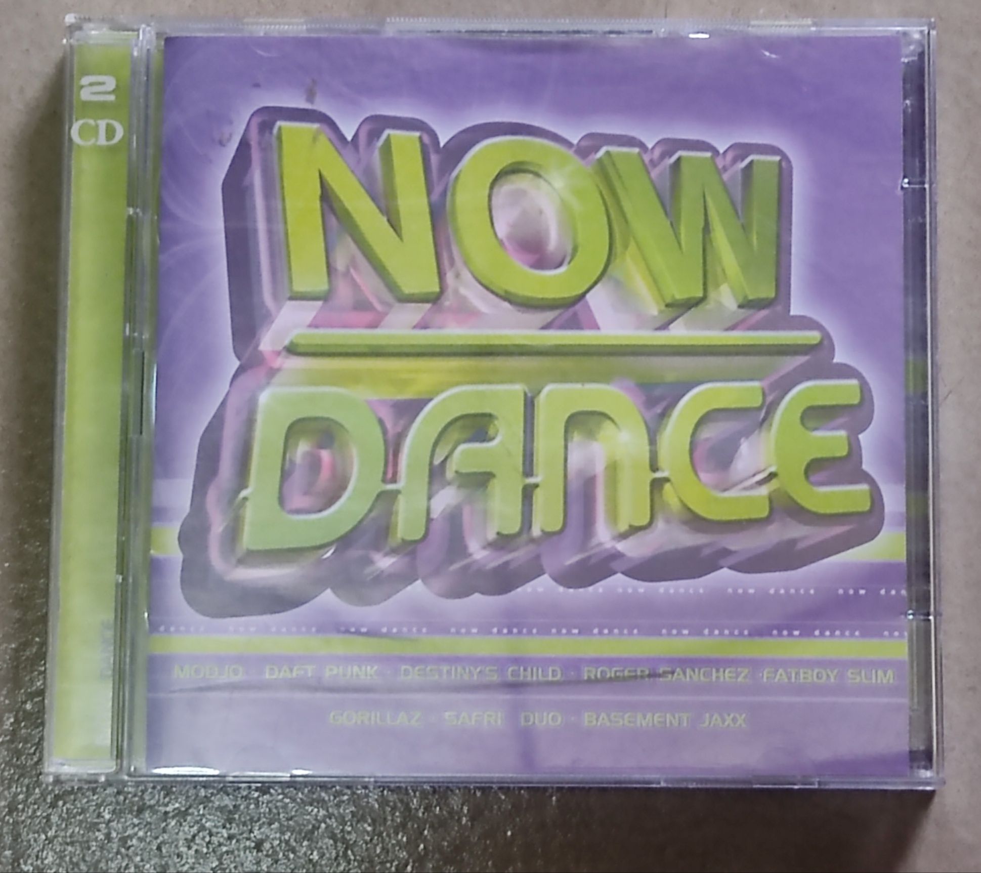 Vendo CD Now Dance