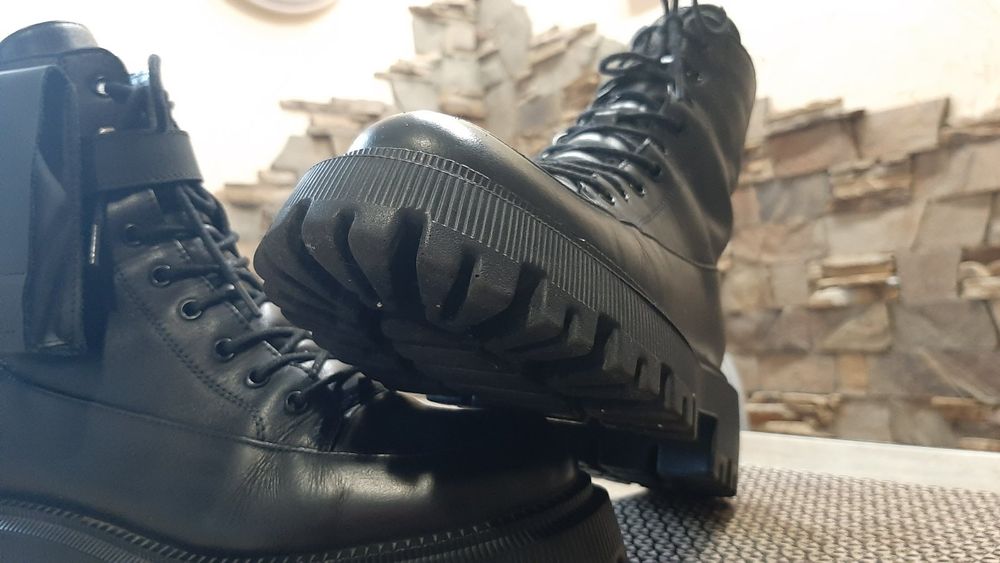 Стильні зимові чоботи