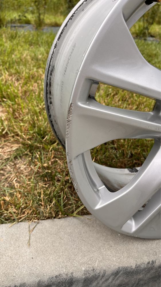 Felgi aluminiowe R17 (5x112) - J8,0 x 17H2 x ET48  super stan.