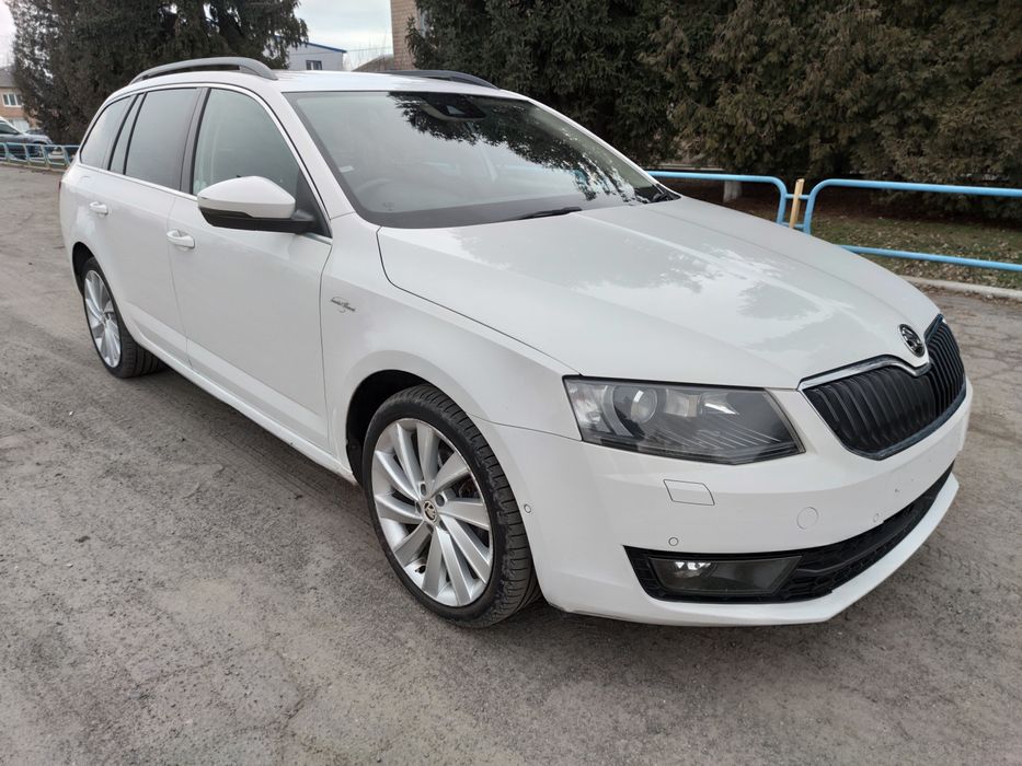 Разборка Skoda A7 2.0 розбірка Octavia A5 A7 1.6 TDI LF9E 9P9P CRMB