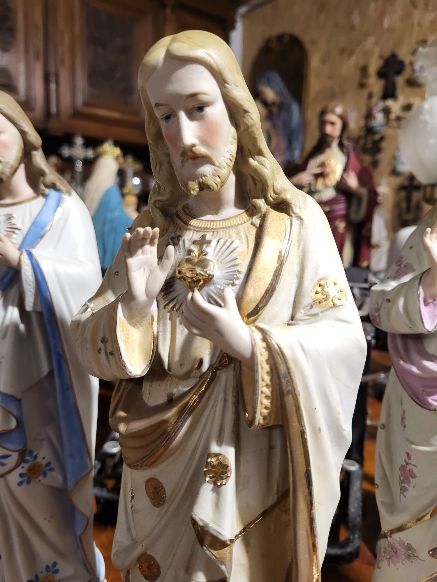 Biskwit figurka Pan Jezus z porcelany 37 cm