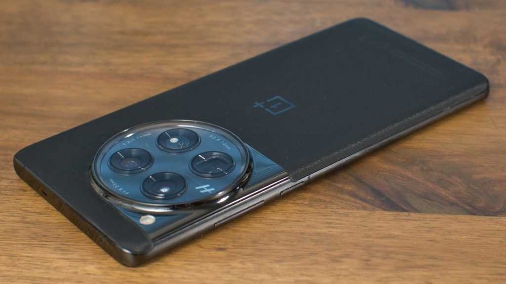 One Plus 12  12\256 Black