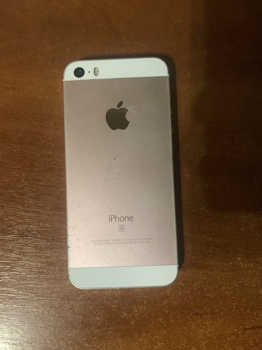 Iphone SE(1 покоління) 128gb