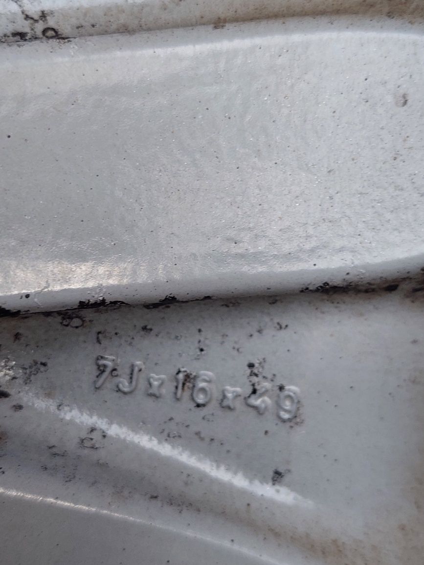 Felgi aluminiowe Volvo r16 alufelgi