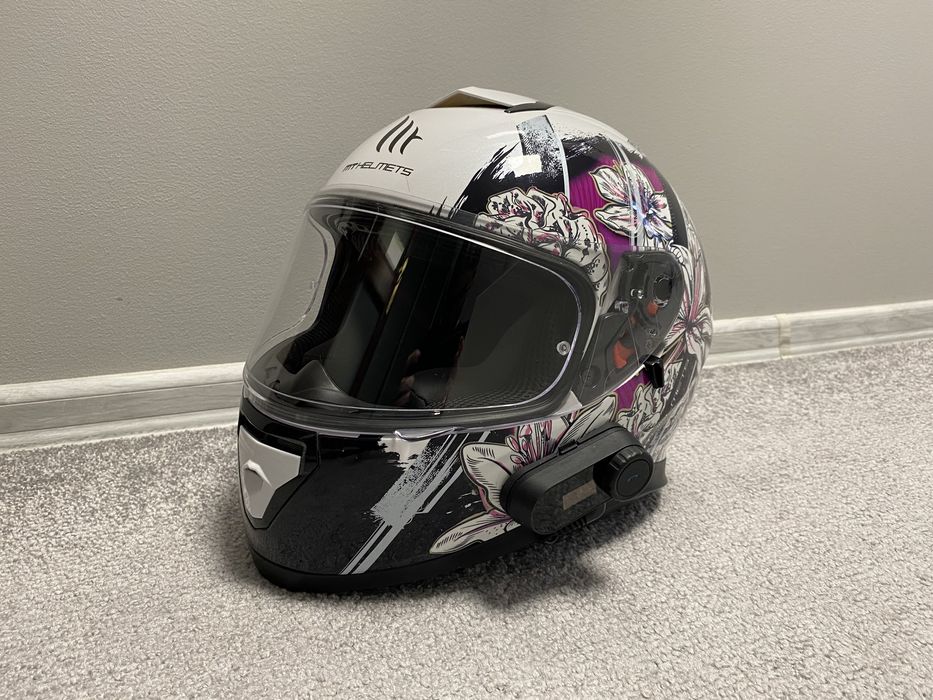 Damski kask motocyklowy mt helmets