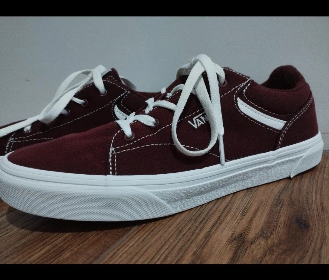 Buty Vans w kolorze burgundowym