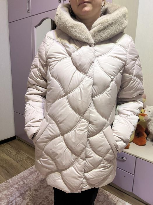 Куртка зимова жіноча розмір 44-46