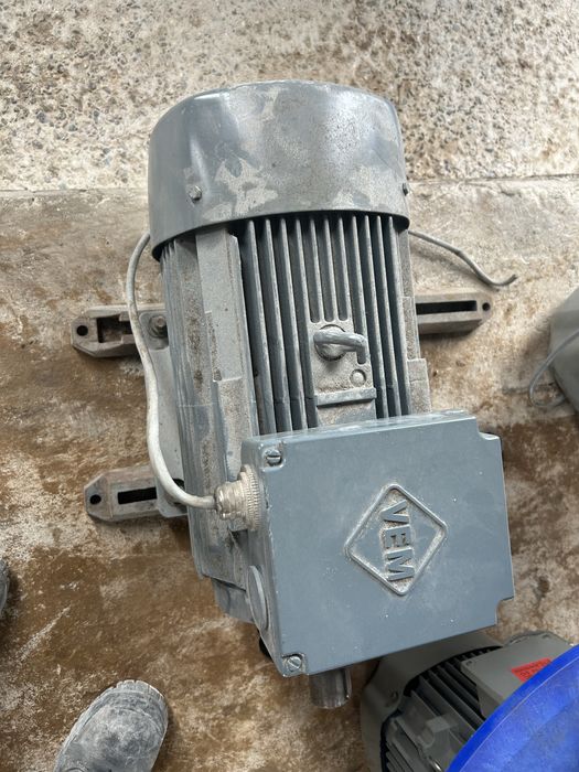 Silniki elektryczne