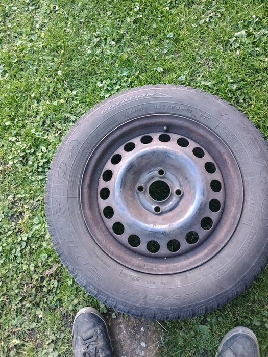 Komplet kół zimowych R 15  Opel Astra g