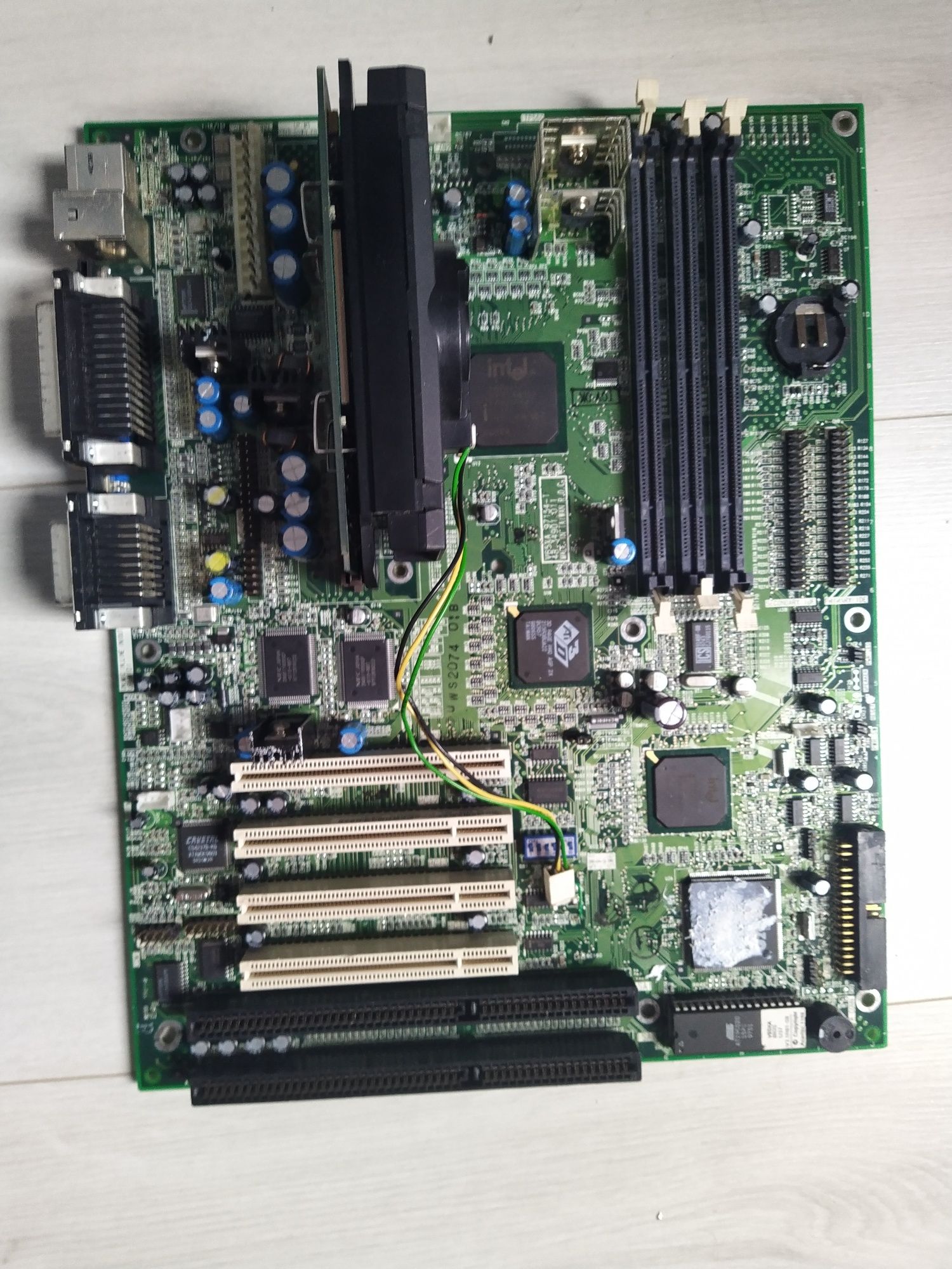 OKAZJA RETRO Płyta Acer V65XA + Intel Celeron 300A 300mHz