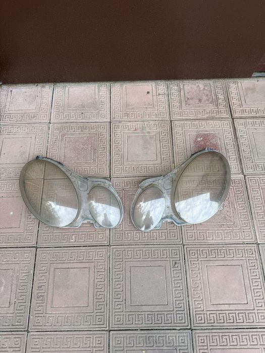 Скло на 211 мерседес