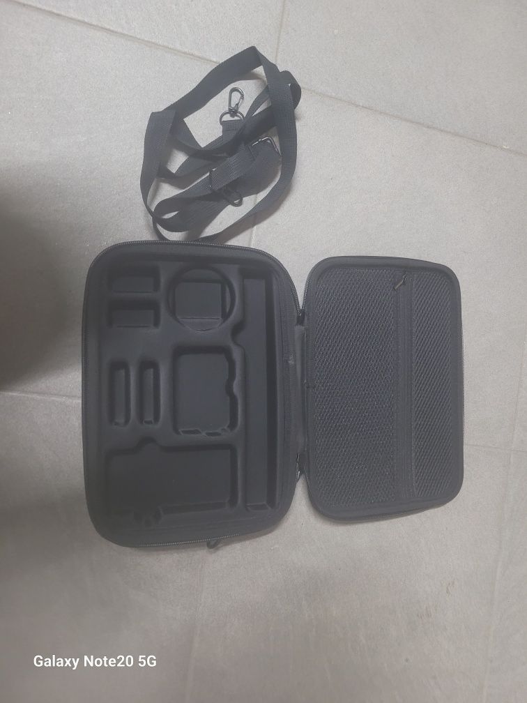 Vendo mala para câmara fotográfica  nova