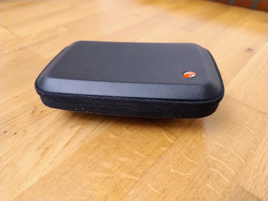 Etui TomTom nawigacji sztywne zapinane na suwak dopasowane do Start 60