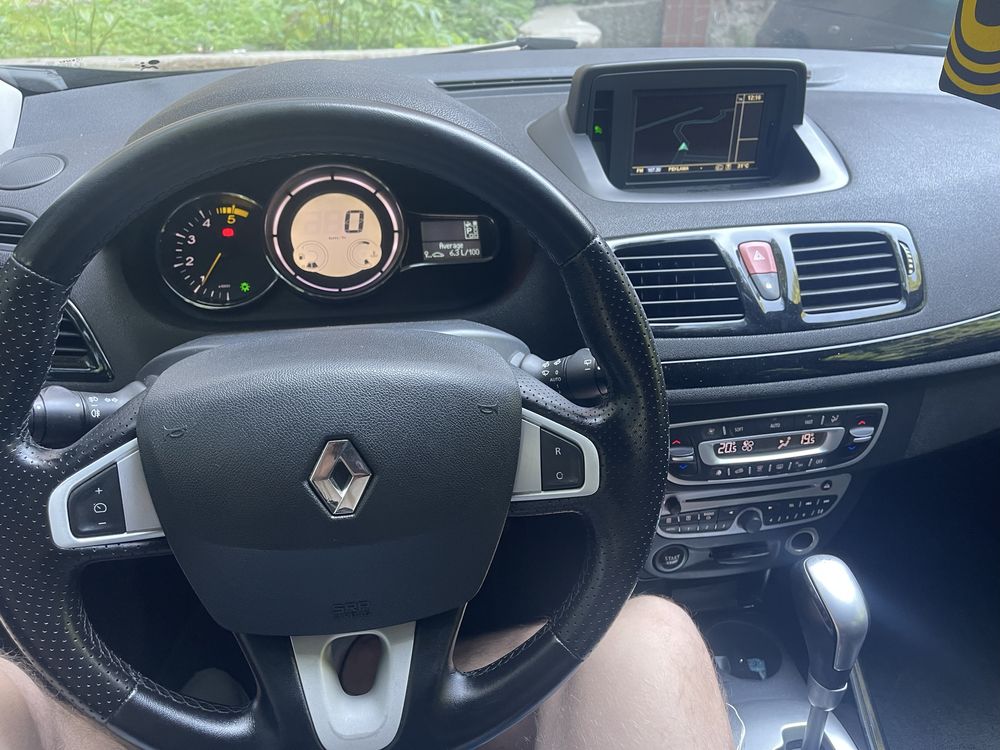Renault Megane bose автомат