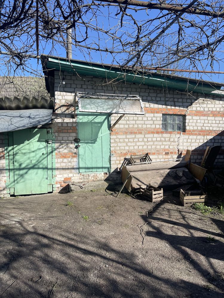 Будинок с . Стирти