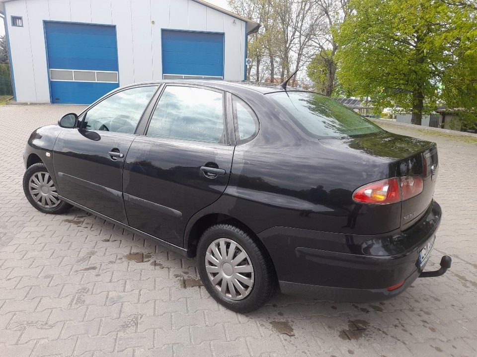 Seat Cordoba 1.9 SDI, klimatyzacja, hak