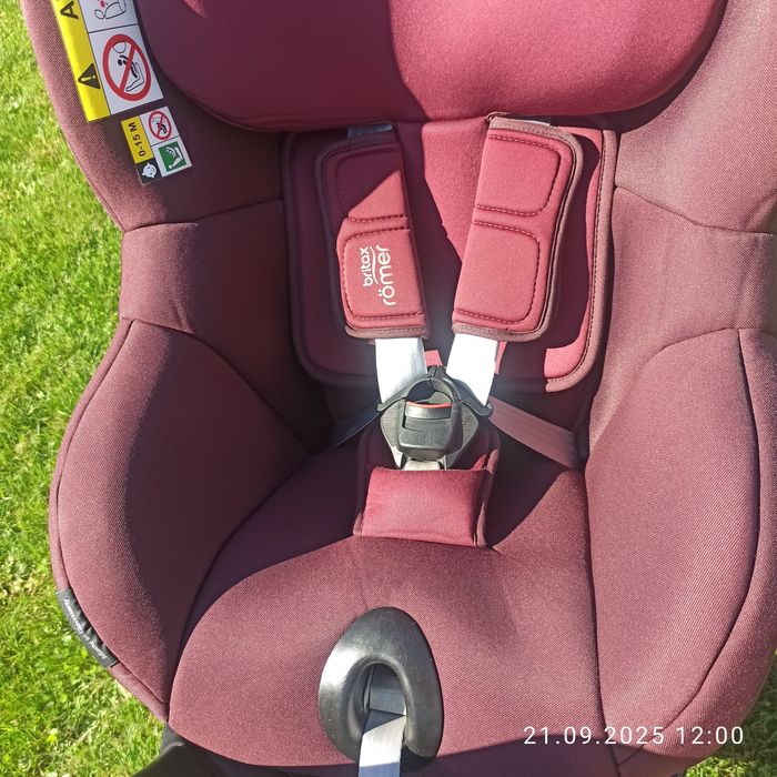 Fotelik Romer Britax DUALFIX M i-SIZE obrotowy Bordowy