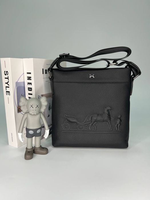 Сумка Слинг Hermes через плечо / Кожаные сумки для мужчин черная
