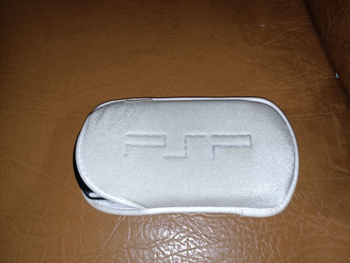 Чехлы на Sony PSP