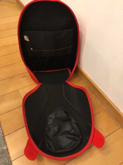 Mochila Ferrari para PC - NOVA