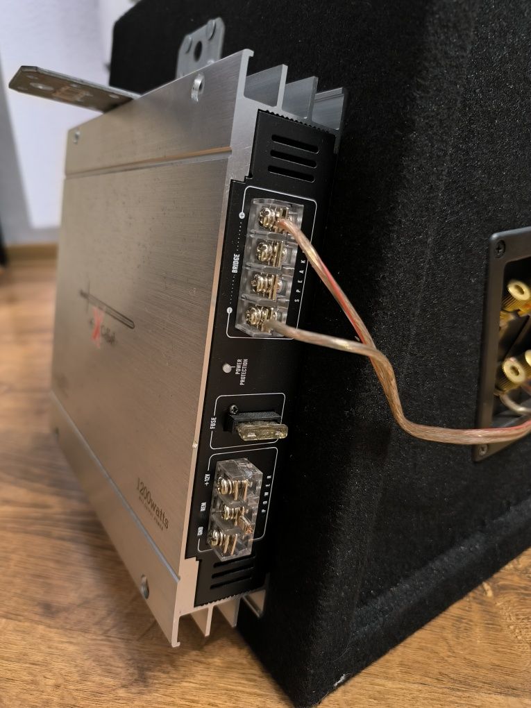 Subwoofer JBL 900w + wzmacniacz