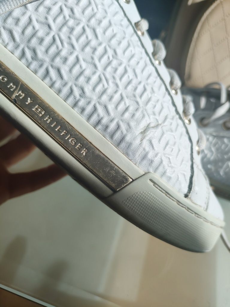 Tommy Hilfiger trampki sneakersy buty białe 39