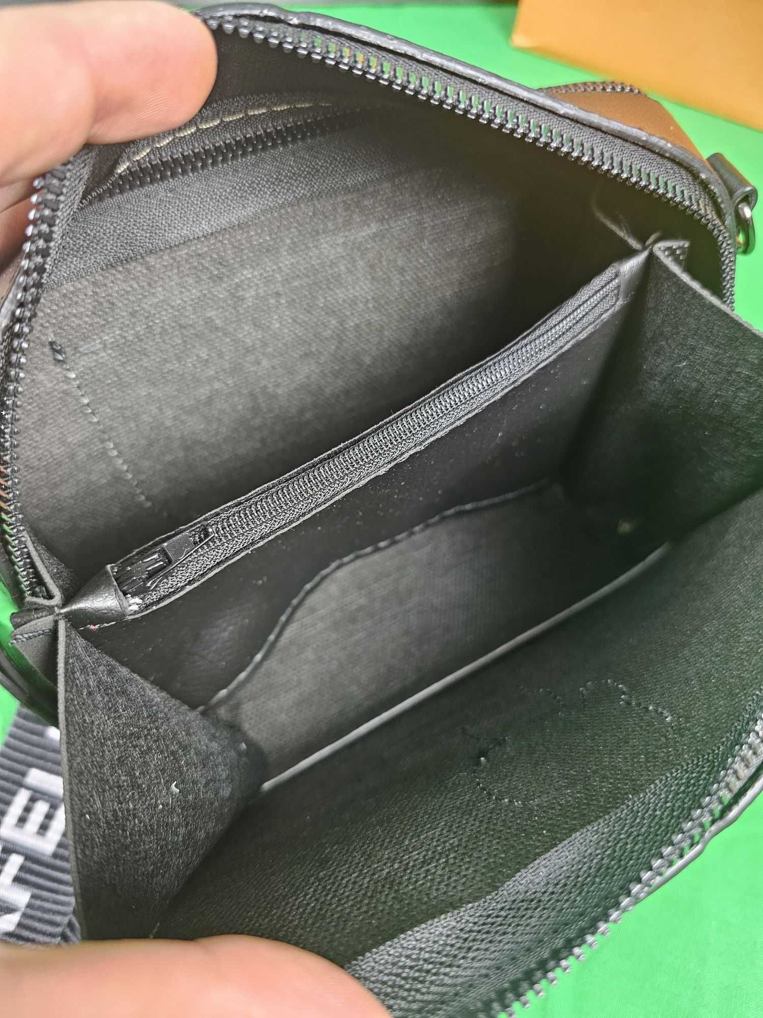 Torebka damska kuferek karl Lagerfeld czarna torba Hit