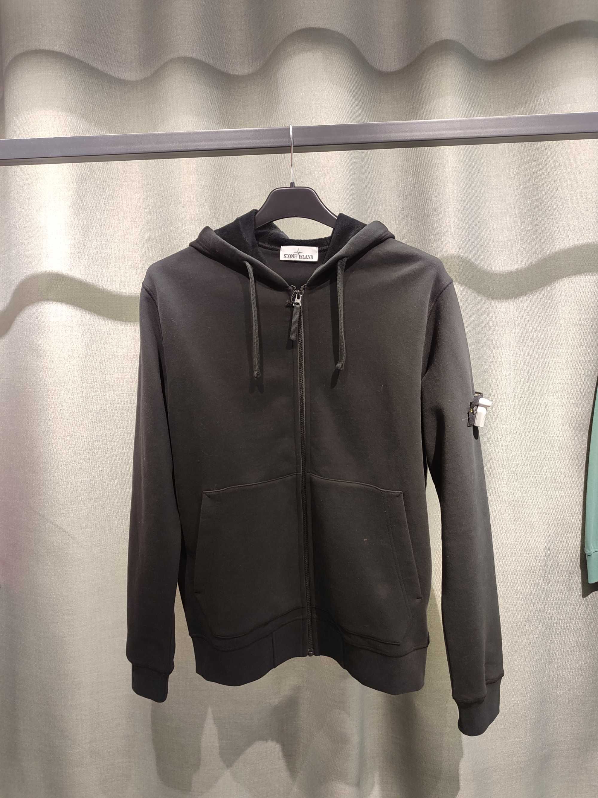 Худі STONE ISLAND 64220 Zip Hooded Sweatshirt Black SI0141-BK