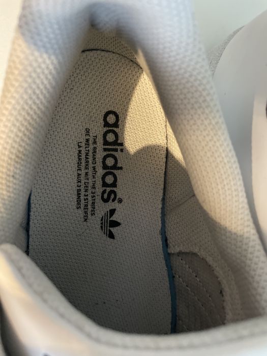 Adidas SUPERSTAR novas. Usadas 2 vezes. Motivo da venda: apertadas