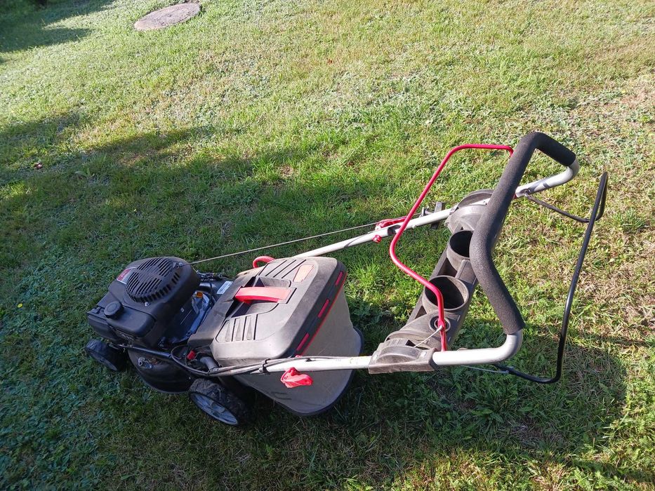 Kosiarka spalinowa z napędem NAC