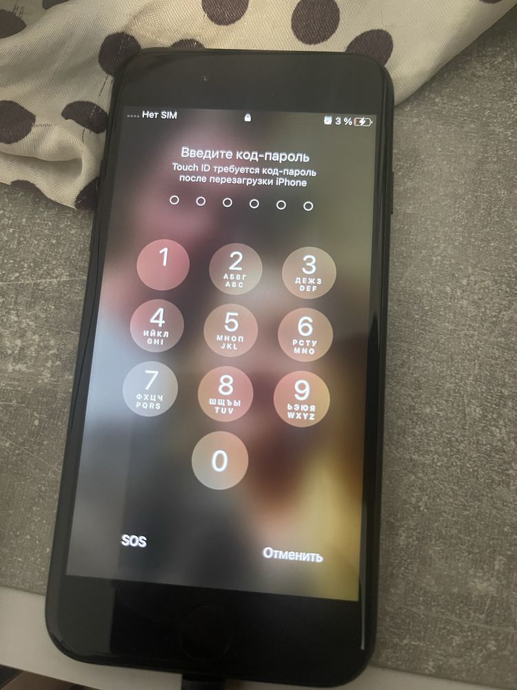 iPhone 7 емкость памяти 256 ГБ в очень хорошем состоянии