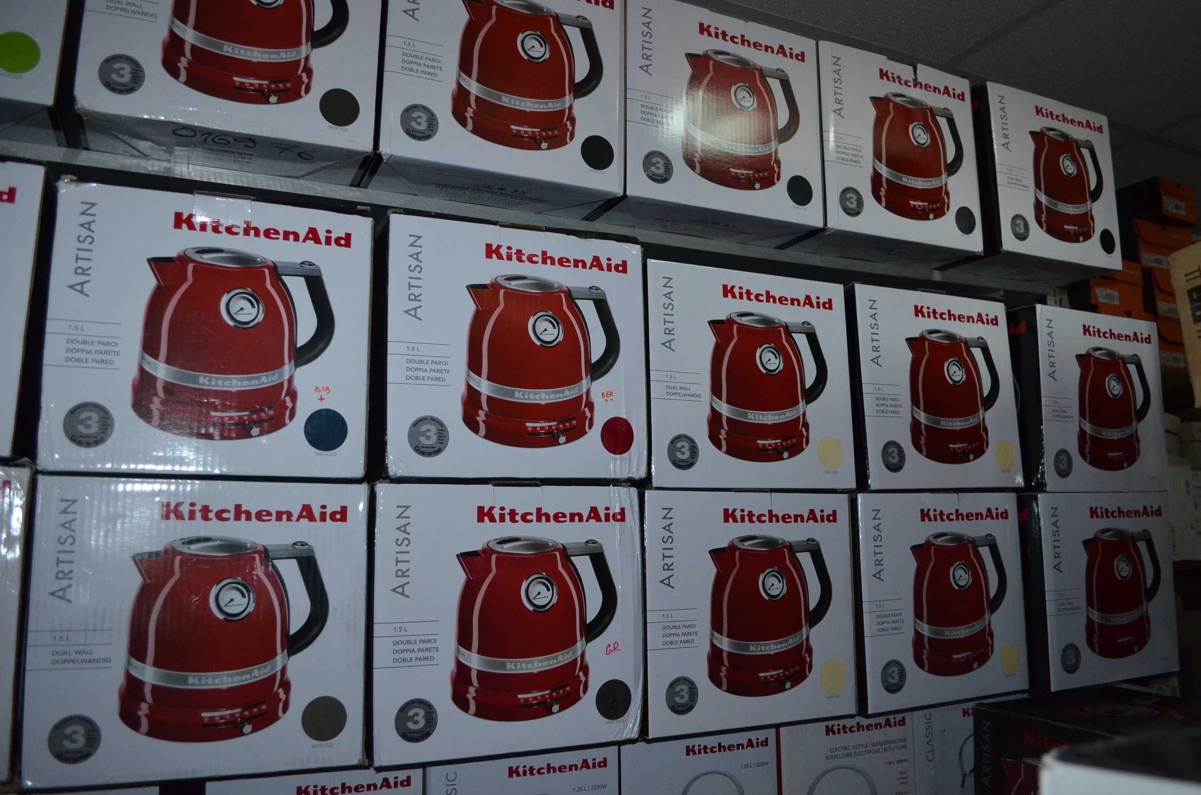 Чайник KitchenAid 5KEK1522ECA Artisan Все цвета в наличии красный белы