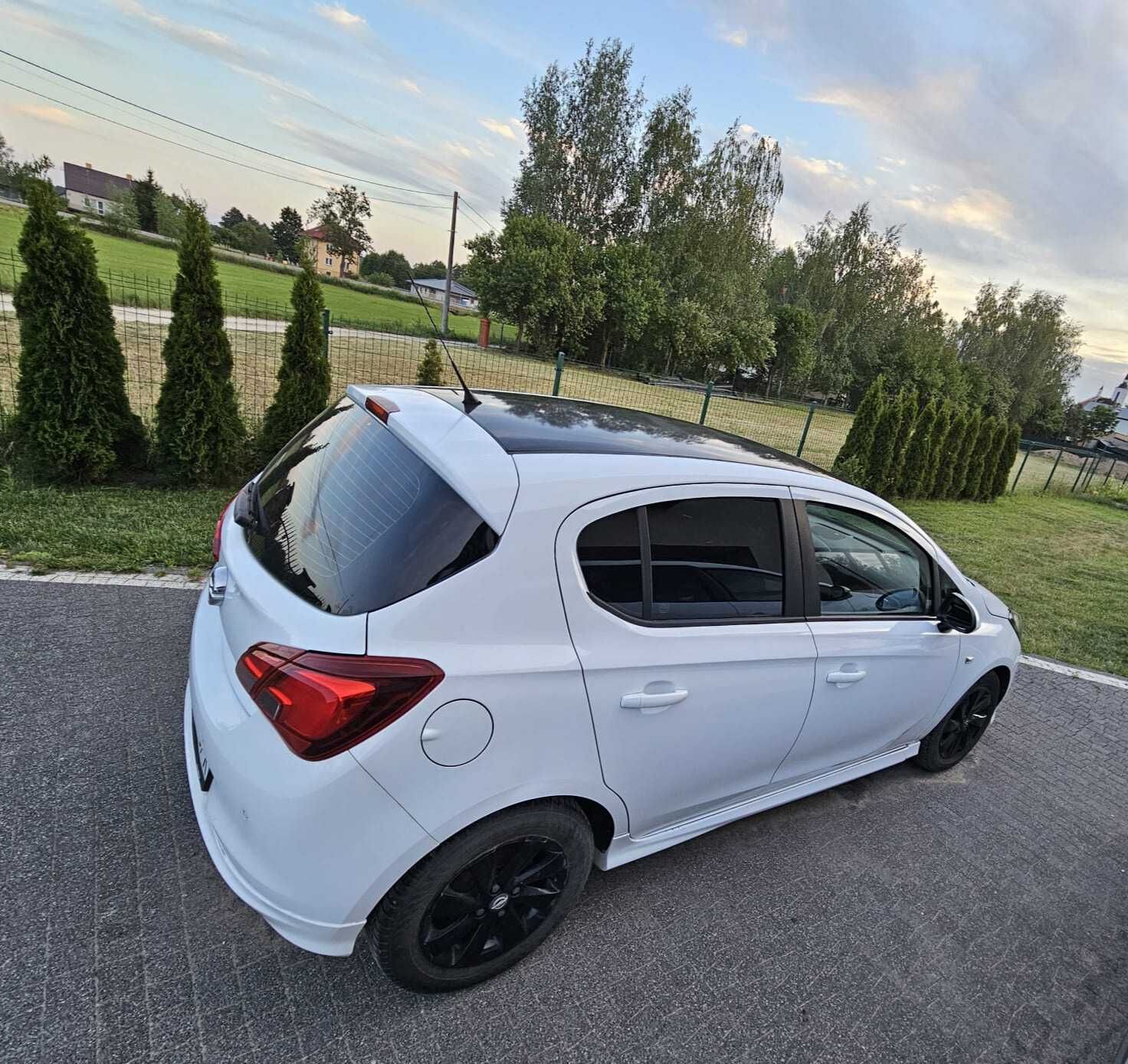 Opel Corsa wersja limitowana Black Edition