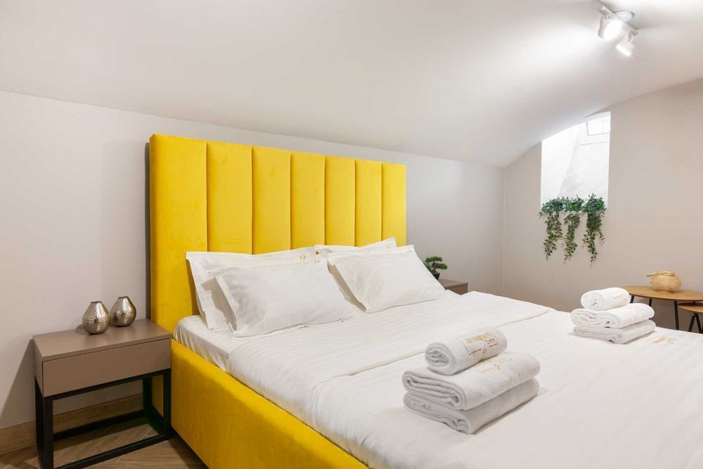 площа Св. Теодора 2/Оренда житла Подобово квартира з двома спальнями