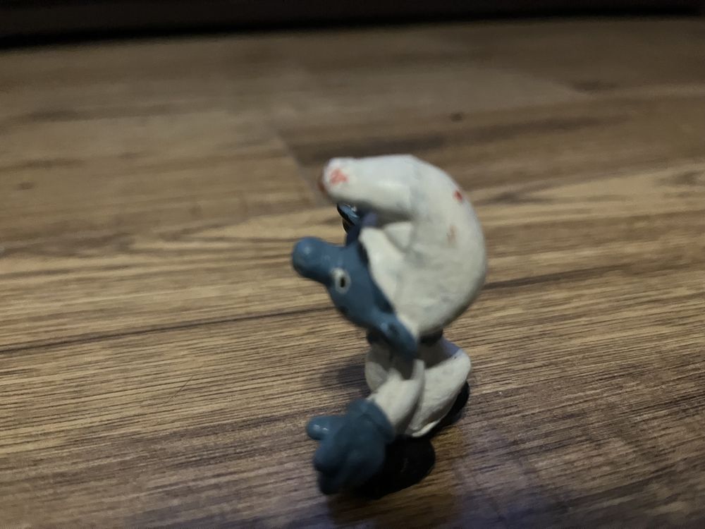 Figurka kolekcjonetska smerfa