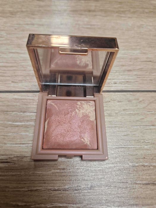 Róż do policzków Glamshop Lux - Ciepła mgła