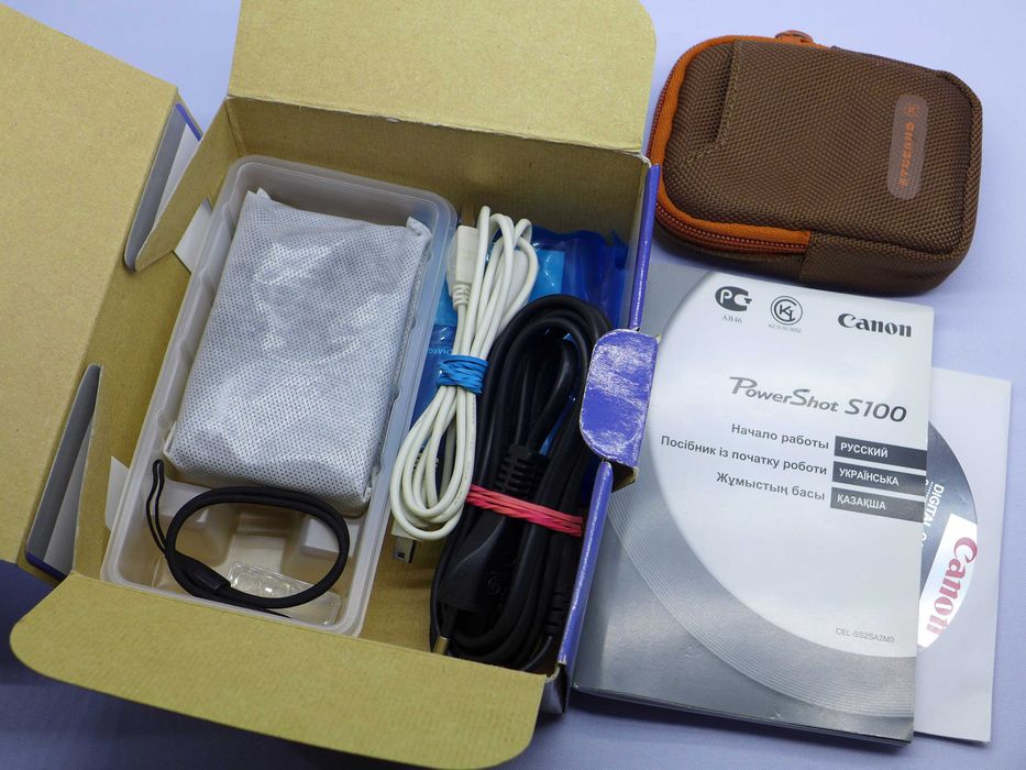 Фотоаппарат Canon PowerShot S100 бывший в употреблении