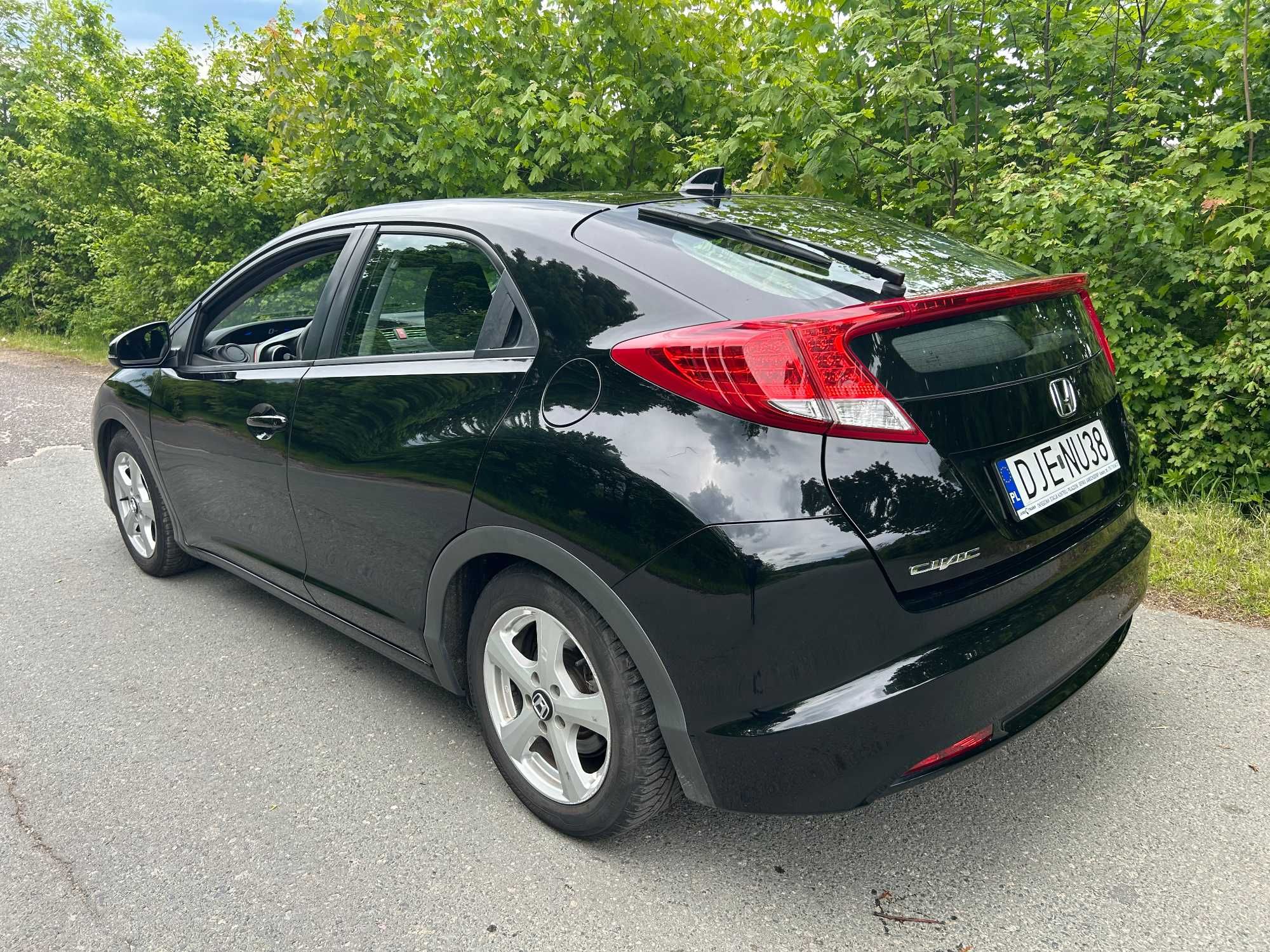 Honda Civic 9 sprowadzona 2012 rok , 1,4 benzyna, niski przebieg