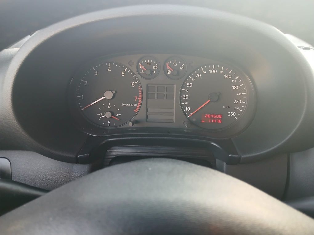 Audia A3 1.6cc  1999