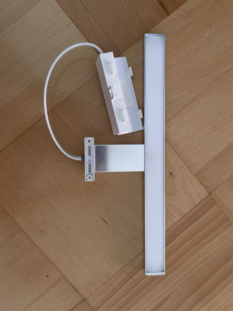 VÅTHULT lampka do łazienki LED