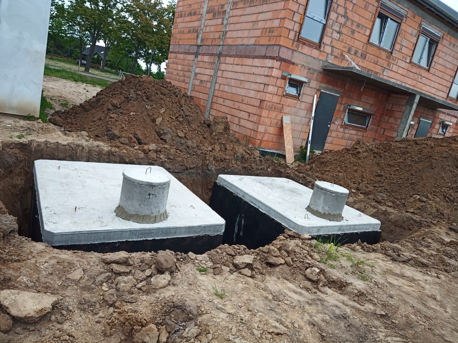 SZAMBO OBORNIKI betonowe szamba zbiornik zbiorniki na deszczówkę
