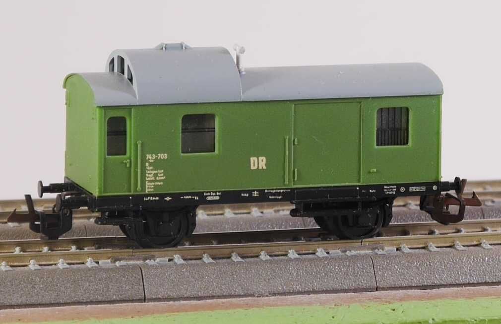 kolejka TT - skład (nr 4) pociągu towarowego - 7 wagonów