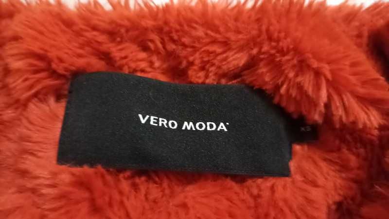 Kurtka narzutka Vero Moda XS