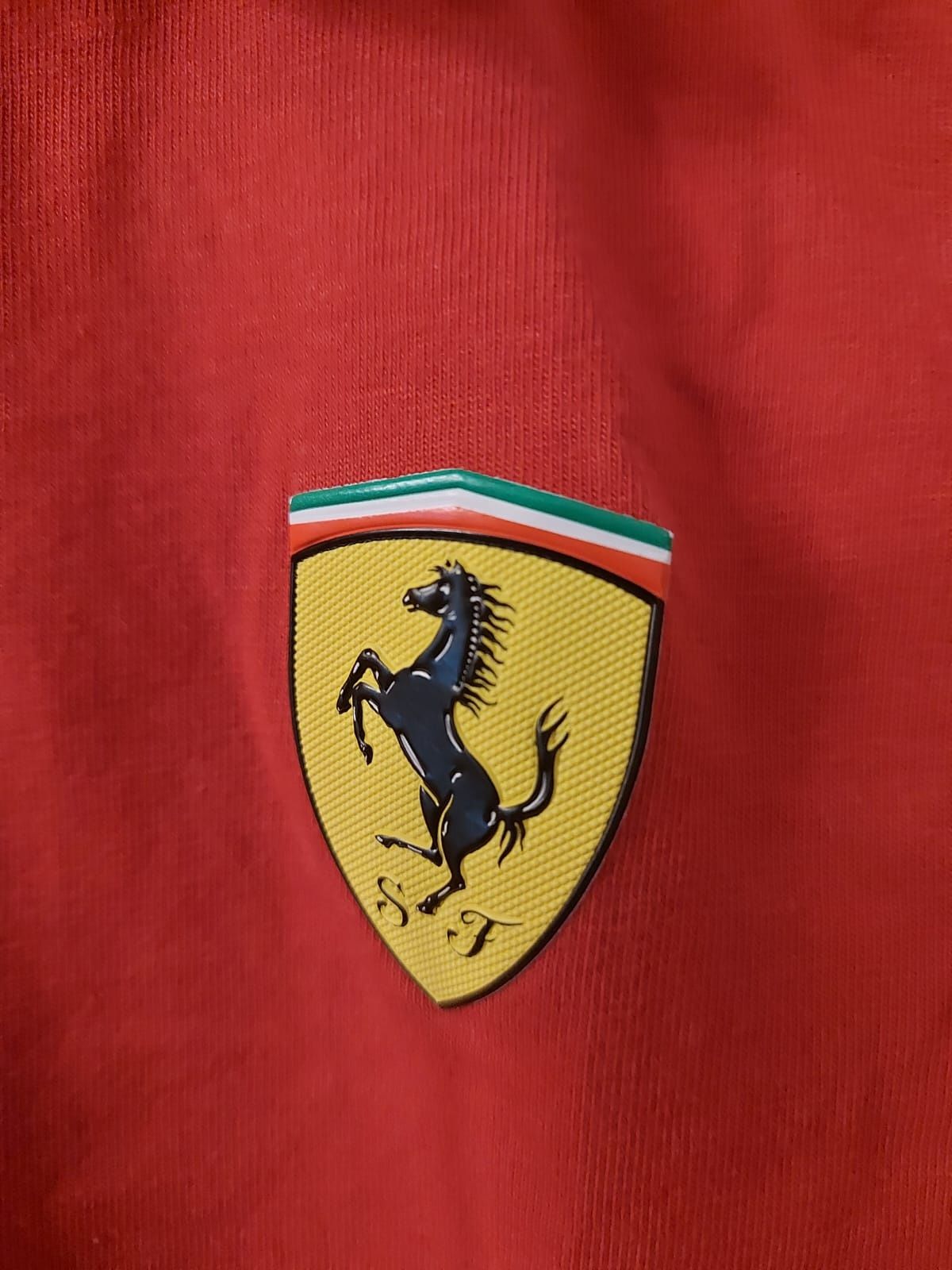 Koszulka polo Ferrari. . 235.